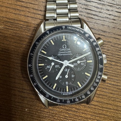 オメガ スピードマスター