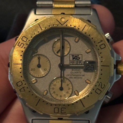 タグホイヤー その他 3000プロフェッショナル　23420