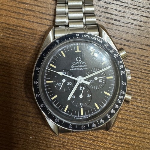 オメガ スピードマスター