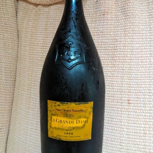 シャンパン ヴーヴ・クリコ