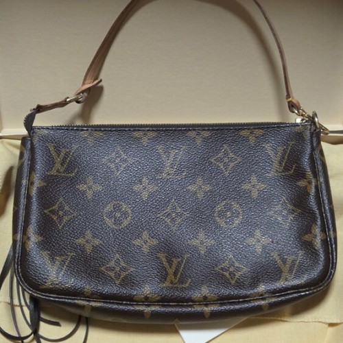 ルイヴィトン モノグラム