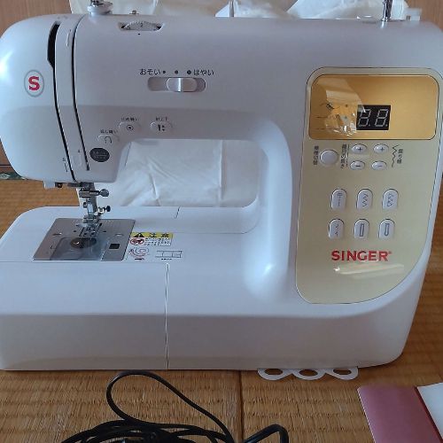 シンガーコンピューターミシンSN777α