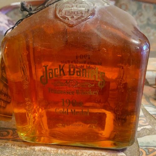 ウイスキー ジャックダニエル