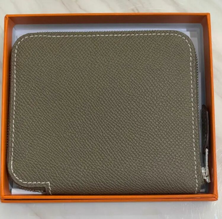 HERMESシルクイン　コンパクト　財布