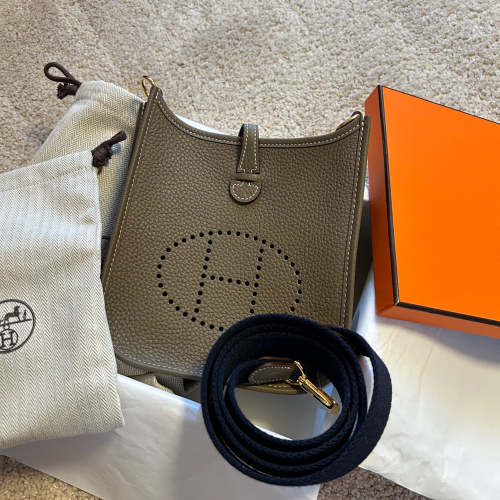 エルメス エブリン