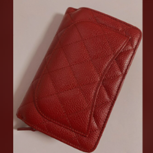 シャネル　キャビアスキン　財布