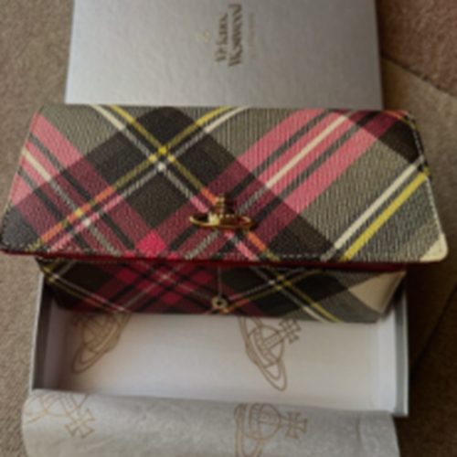 ヴィヴィアンウエストウッド 長財布