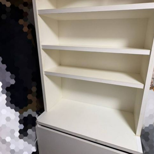 収納棚