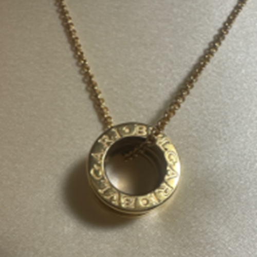 ブルガリゼロワンネックレス