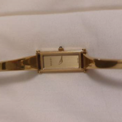 グッチ バングルウォッチ 1500L GP QZ