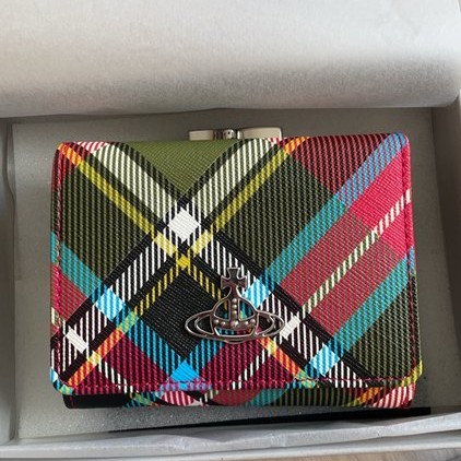 ヴィヴィアンウエストウッド