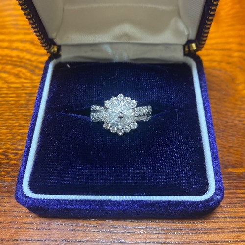 プラチナダイヤモンドリング