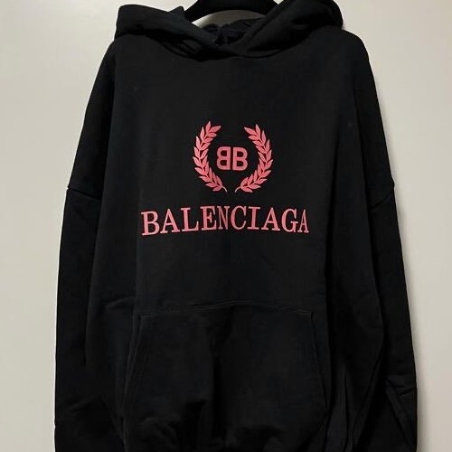 BALENCIAGAパーカー