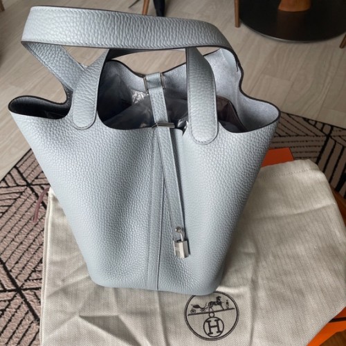 エルメス ピコタン