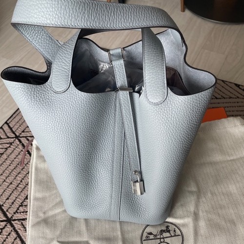 エルメス ピコタン