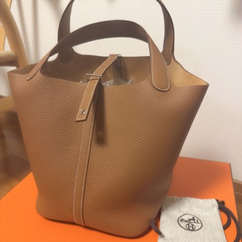 エルメス ピコタン