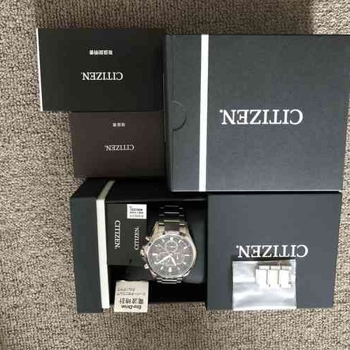 [シチズン]CITIZEN ATTESA アテッサ エコ・ドライブ電波クロノグラフ AT3050-51E メンズ