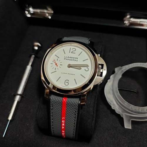 パネライ ルミノール PAM01342