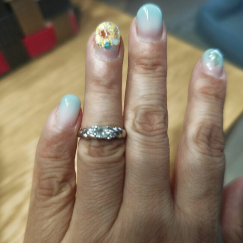 ダイヤモンドリング　プリンセスカット　0.3カラット