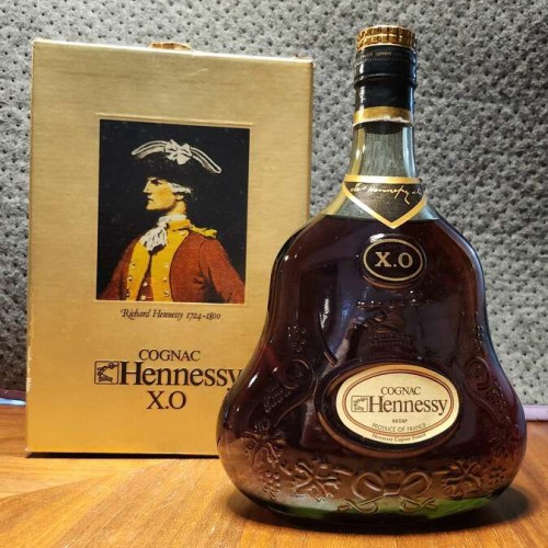 ヘネシーXO　700ml