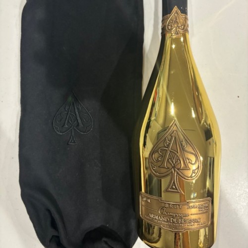シャンパン アルマン・ド・ブリニャック