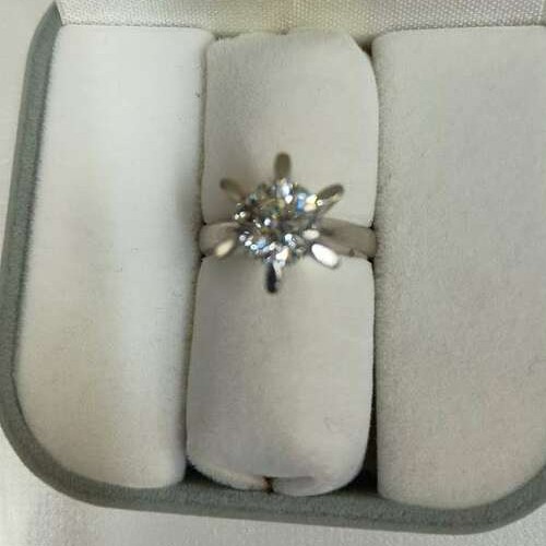 ダイヤ2.04Ct　Pt900