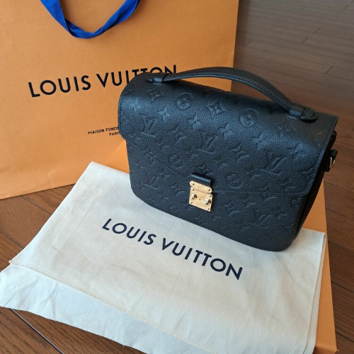 ルイヴィトン モノグラム