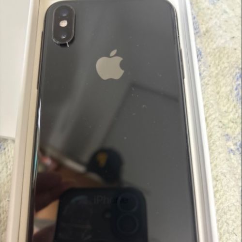 iPhoneXS 512GB au