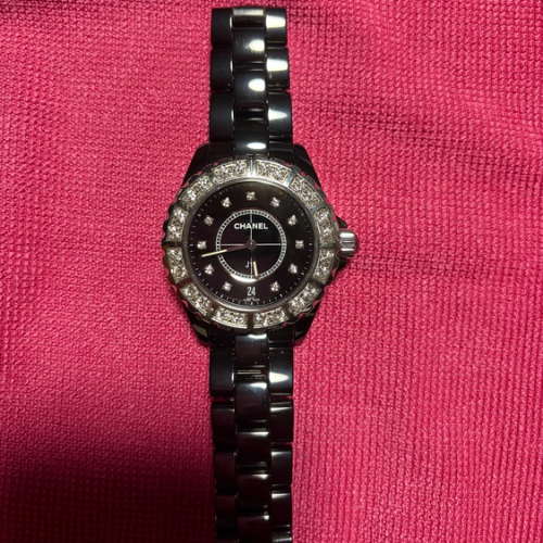 シャネル J12