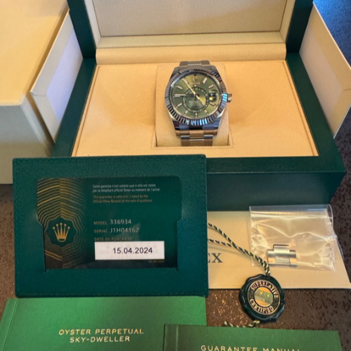 ロレックス スカイドゥエラー 33693