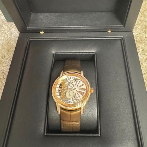 オーデマピゲ ミレネリー 77247OR.ZZA812CR.