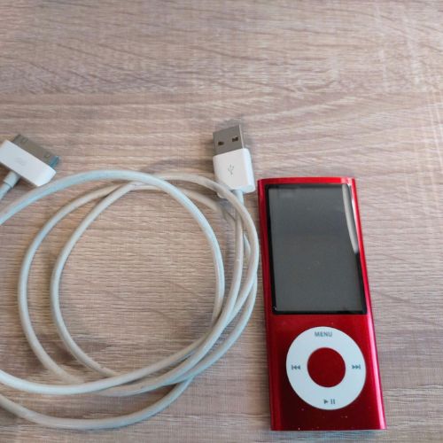 第5世代 iPod nano 16GB (PRODUCT RED) MC074J