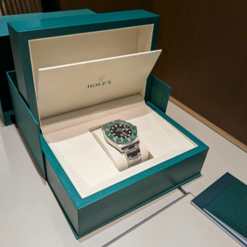 ロレックス サブマリーナー 126610LV