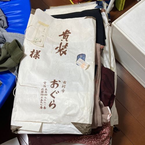 ポリエステルやウール着物