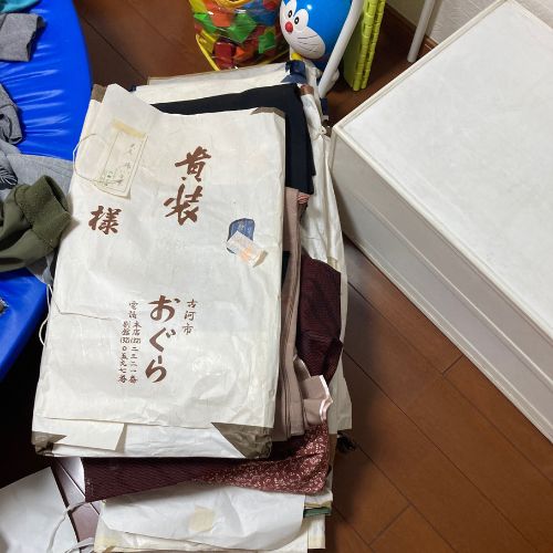 ポリエステルやウール着物