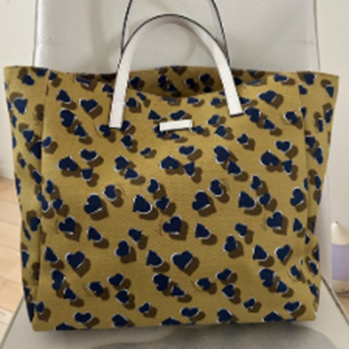 グッチトートバッグ