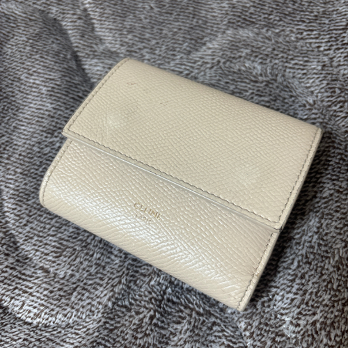 セリーヌ 財布 3,000円