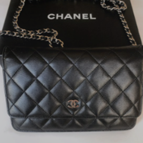 チェーンウォレットマトラッセラムスキン