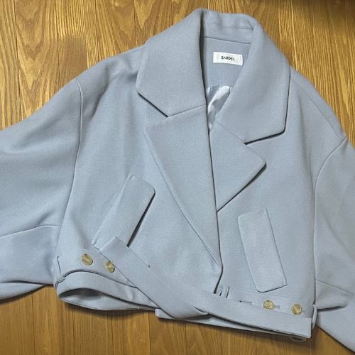 ショートブルゾン