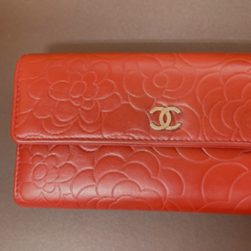 CHANEL カメリア レッド 長財布 フラップ