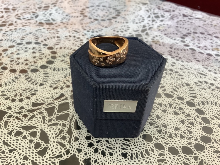 18金ローズゴールド指輪メレダイヤ0.4付き7g相当