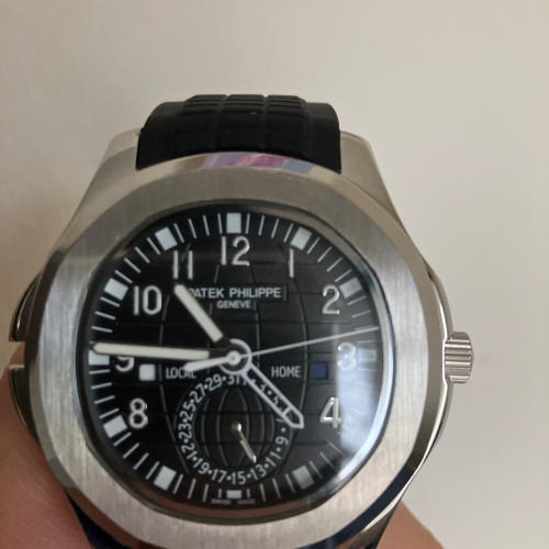 パテックフィリップ アクアノート 9,100,000円