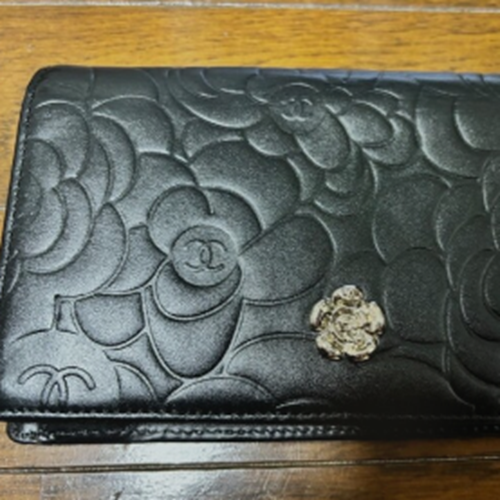 シャネルカメリア長財布