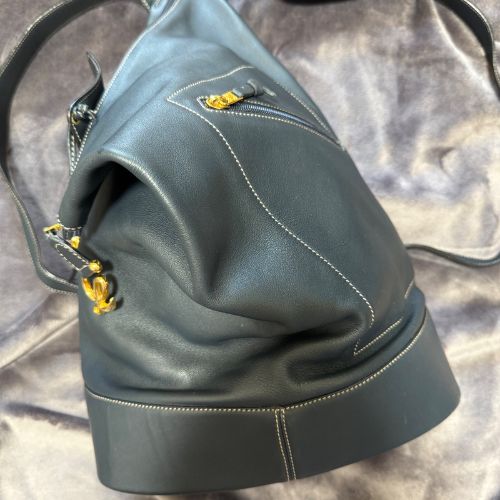 ロエベのリュック