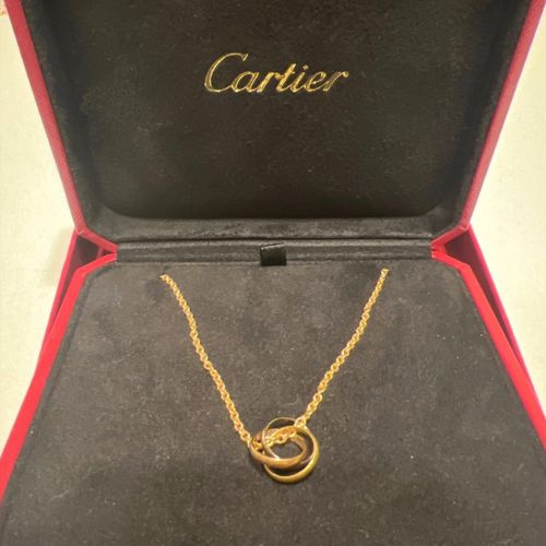 カルティエ　トリニティ　ネックレス