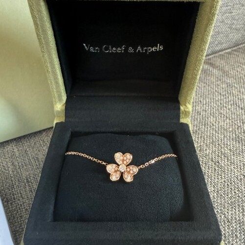 フリヴォルブレスレット、ミニモデル 18K ローズゴールド、ダイヤモンド VCA