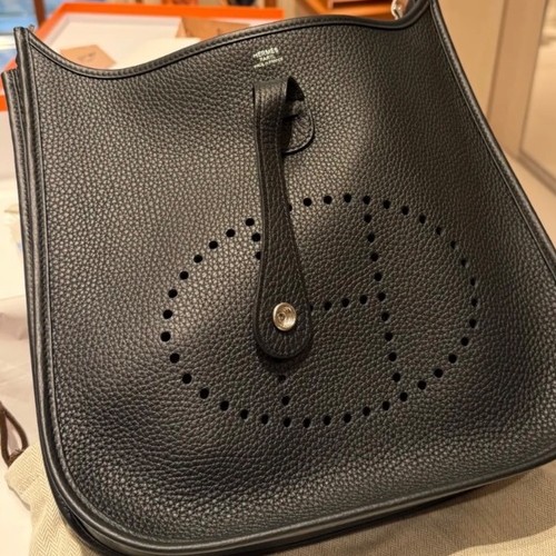 エブリン　29 シルバー金具　黒