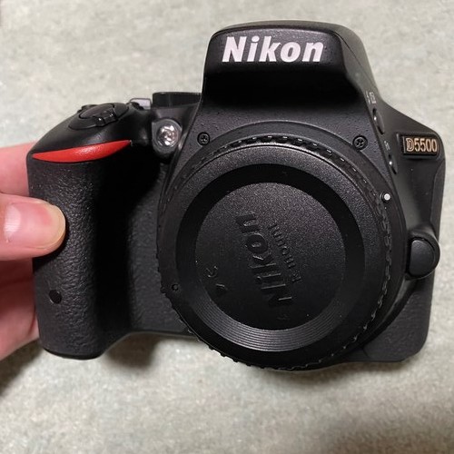 Nikon デジタル一眼レフカメラ　D5500