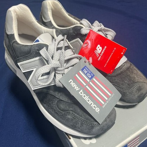 ニューバランス　スニーカー　M1400