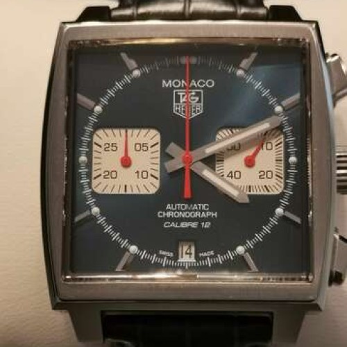 タグホイヤー モナコ CAW211